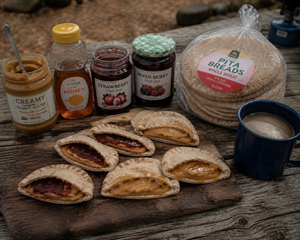 Pitas with Peanut Butter and Honey