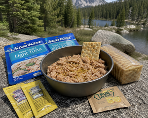 Tuna and Cracker Pack